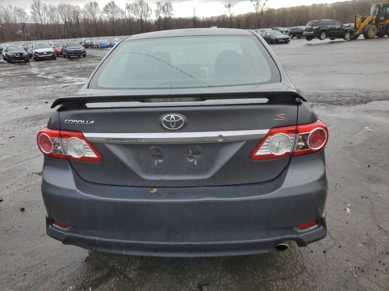 2011 TOYOTA COROLLA BASE photo 11