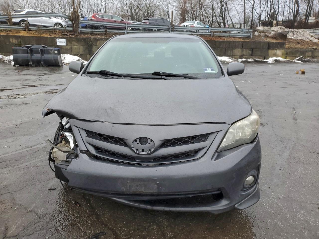 2011 TOYOTA COROLLA BASE photo 9