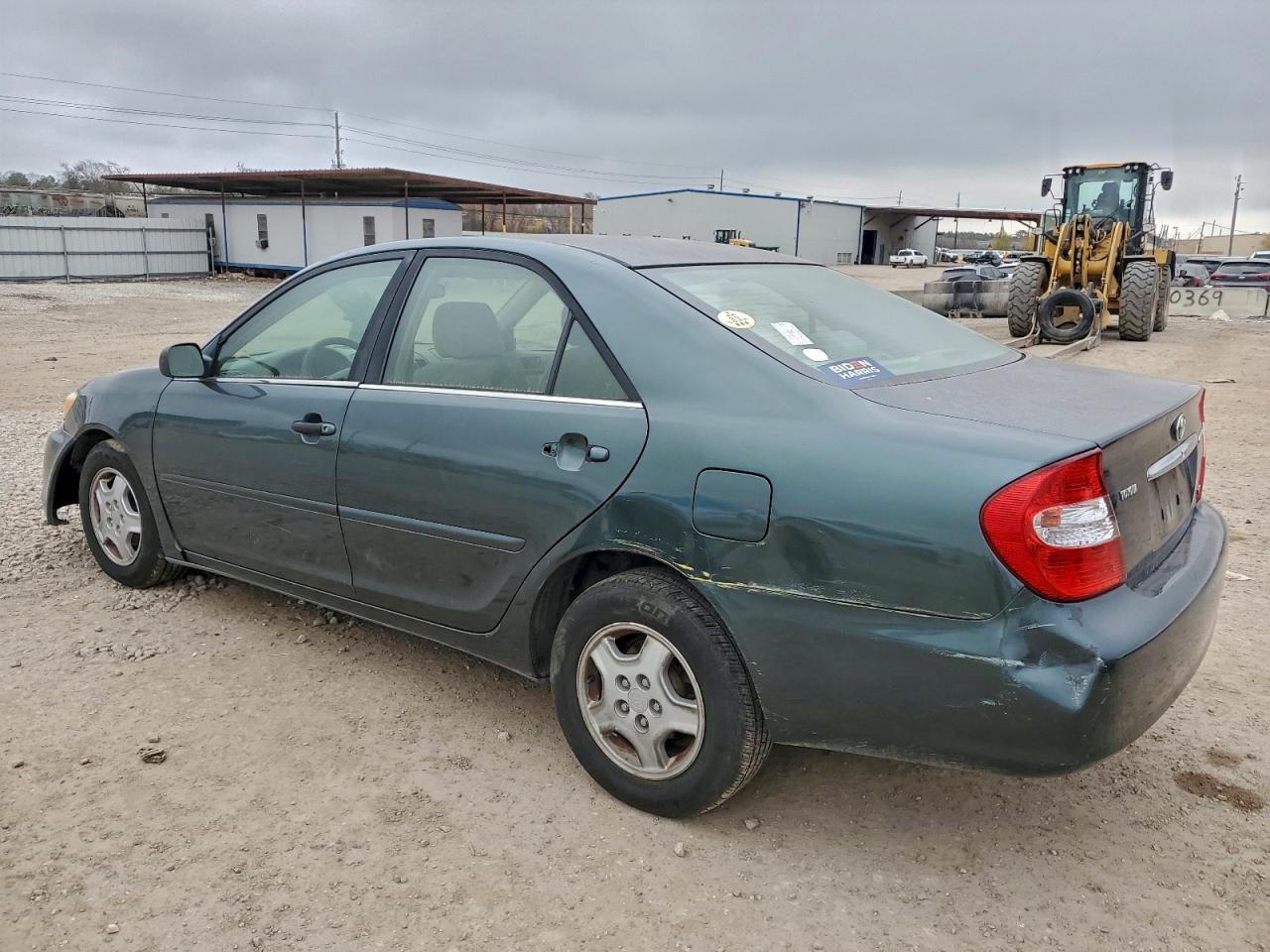 2003 TOYOTA CAMRY LE photo 3