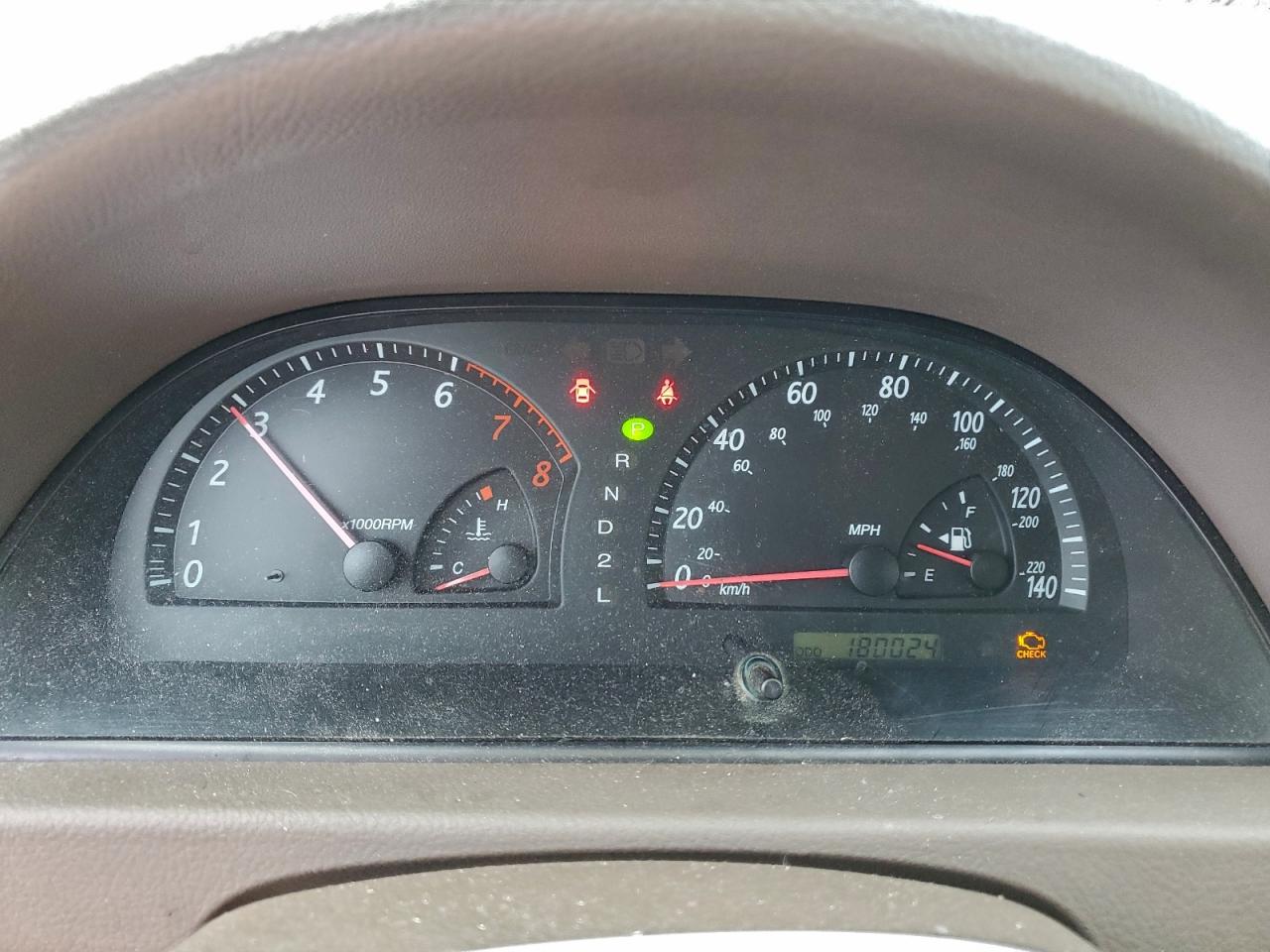 2003 TOYOTA CAMRY LE photo 17