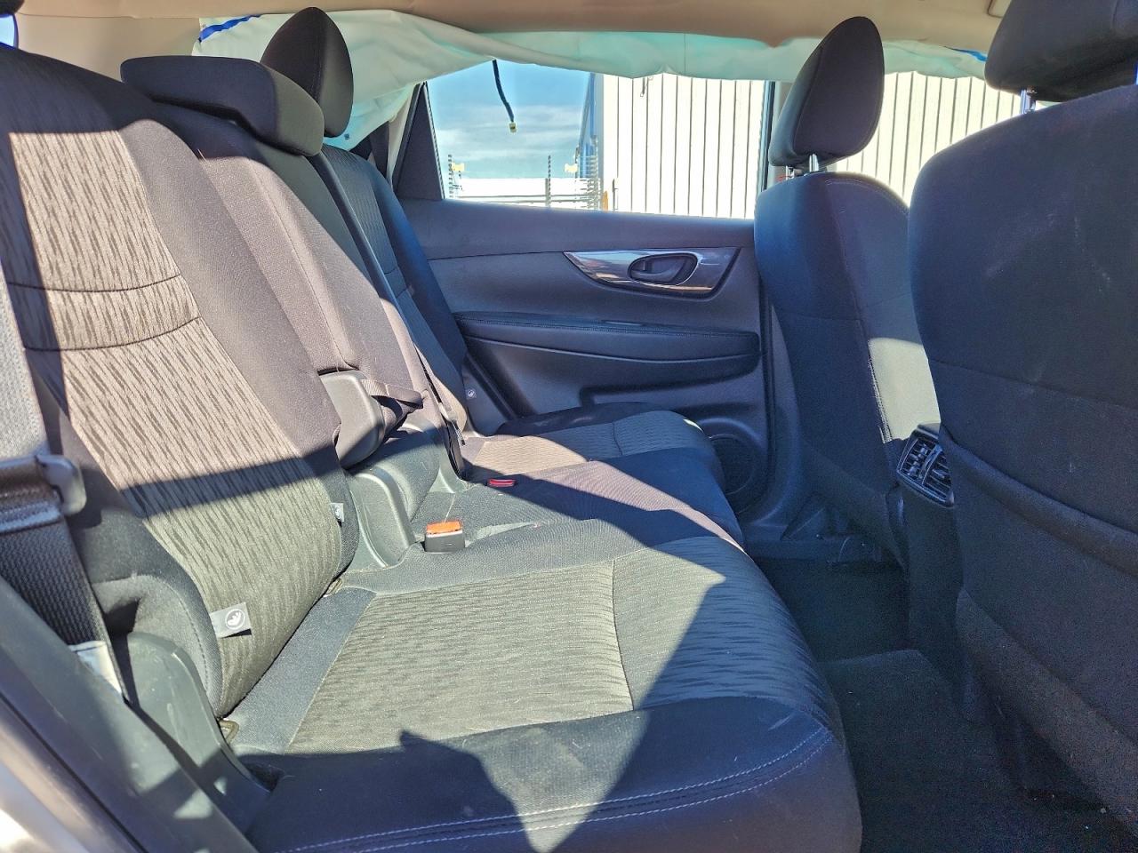 2020 NISSAN ROGUE S photo 19