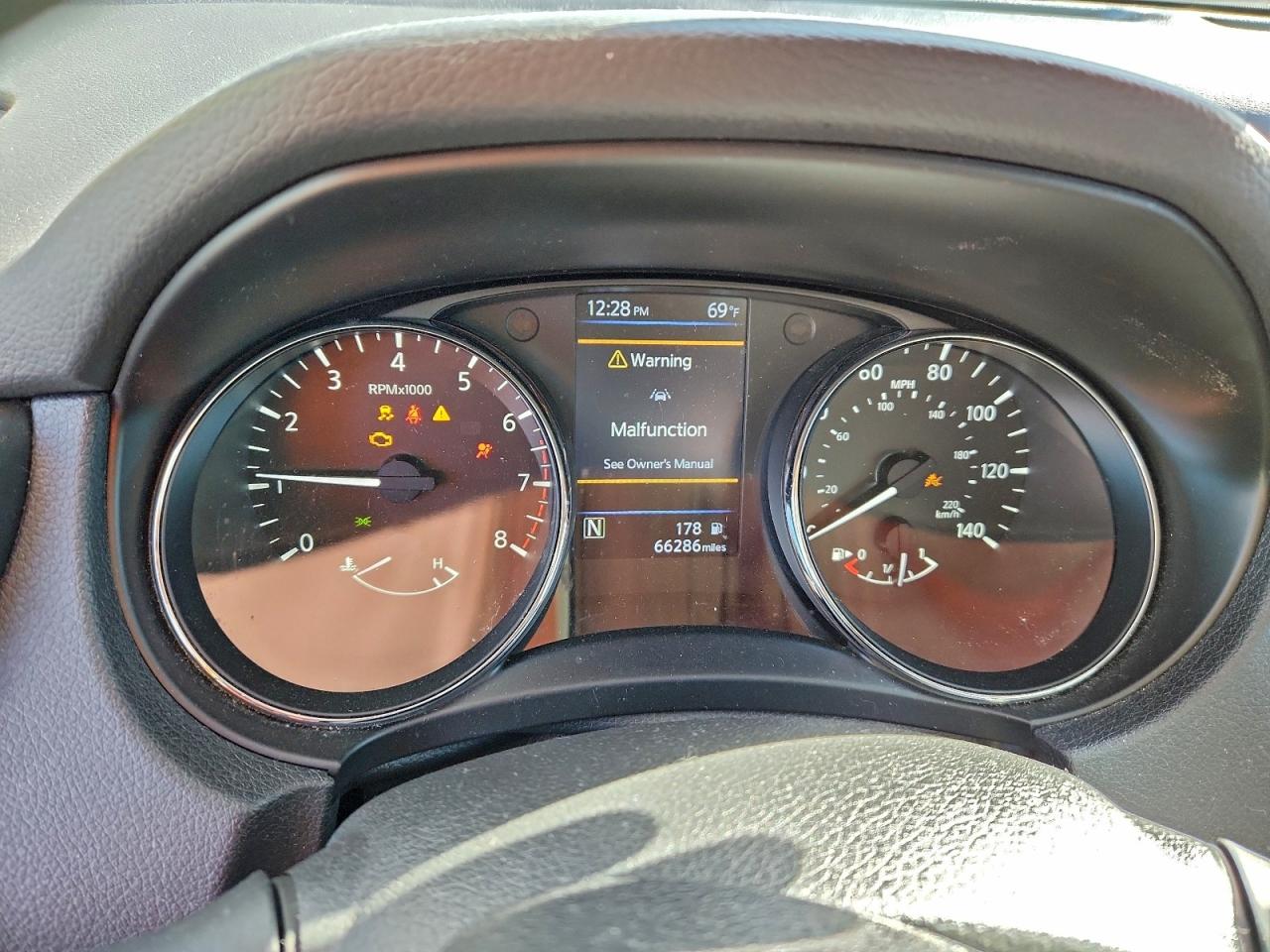 2020 NISSAN ROGUE S photo 17