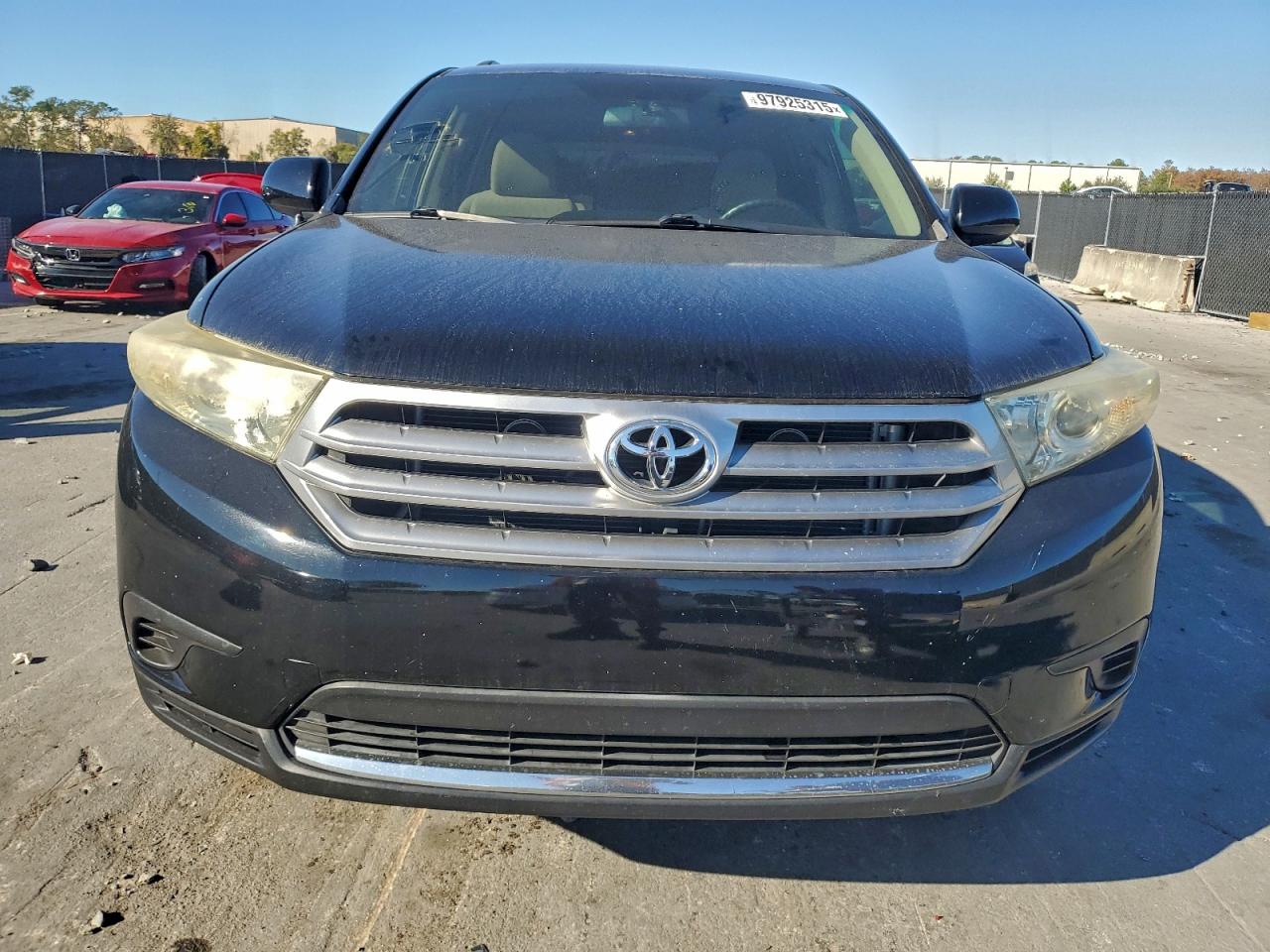 2012 TOYOTA HIGHLANDER BASE photo 9