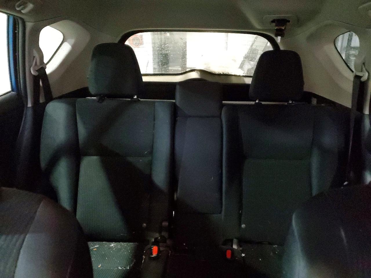 2016 TOYOTA RAV4 LE photo 19