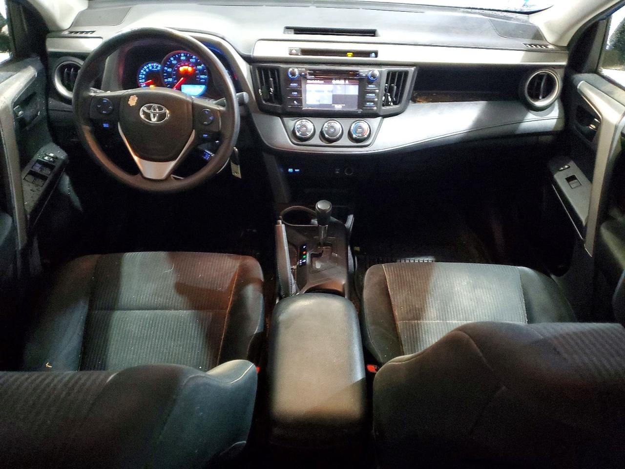 2016 TOYOTA RAV4 LE photo 15
