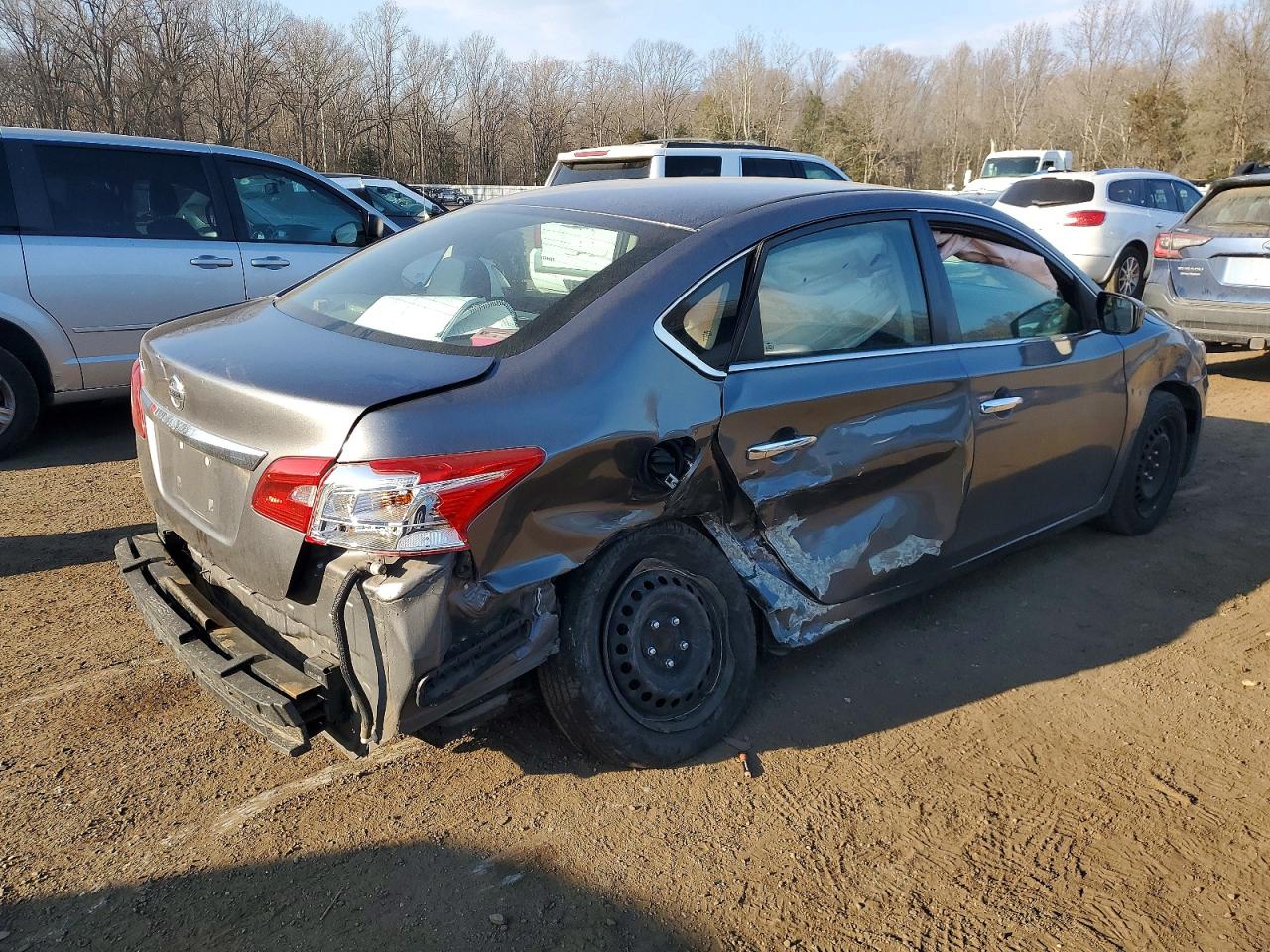 2019 NISSAN SENTRA S photo 5