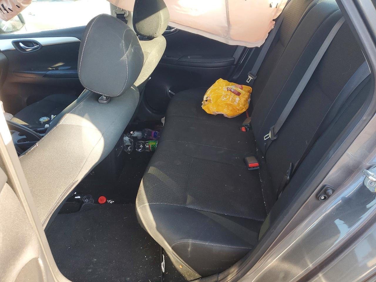 2019 NISSAN SENTRA S photo 19