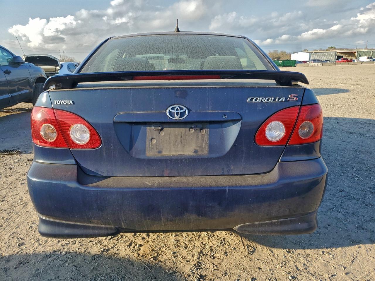 2005 TOYOTA COROLLA CE photo 11