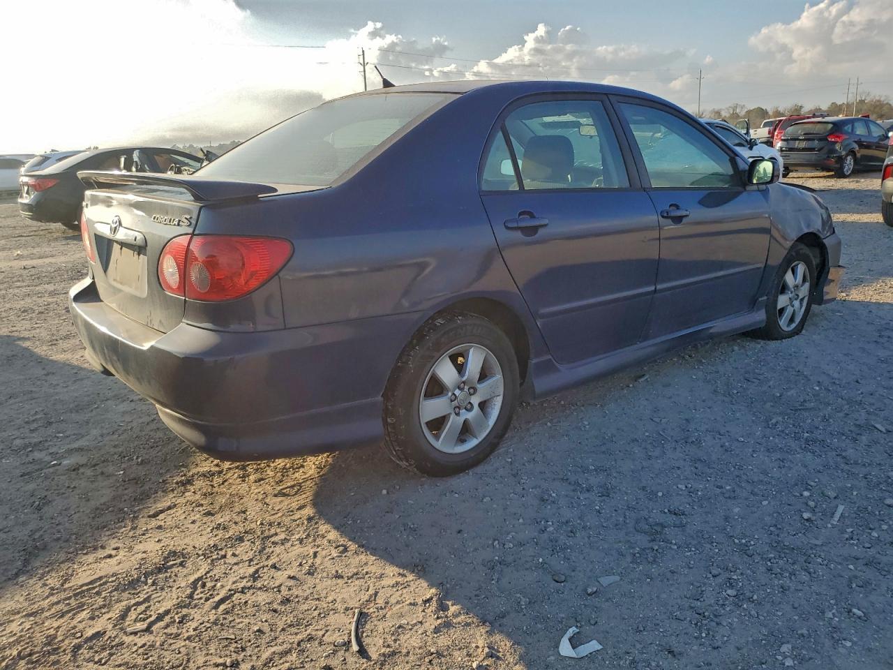 2005 TOYOTA COROLLA CE photo 5