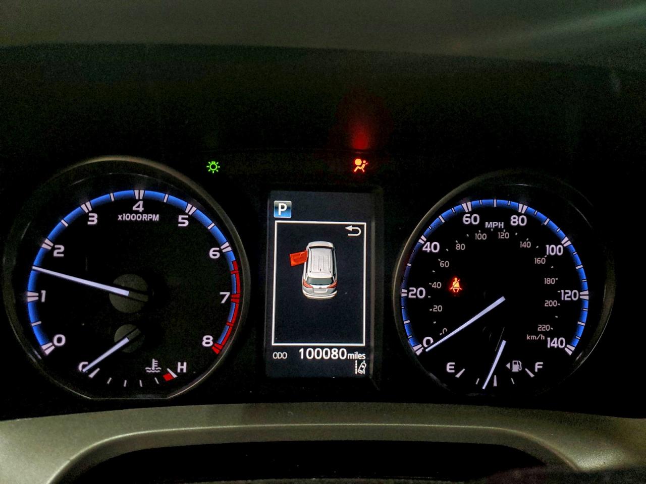 2018 TOYOTA RAV4 LE photo 17