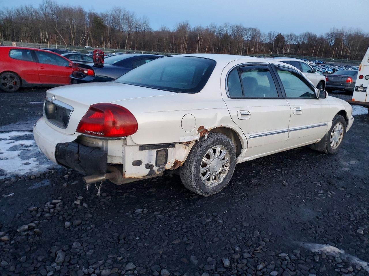 2002 LINCOLN CONTINENTAL photo 5