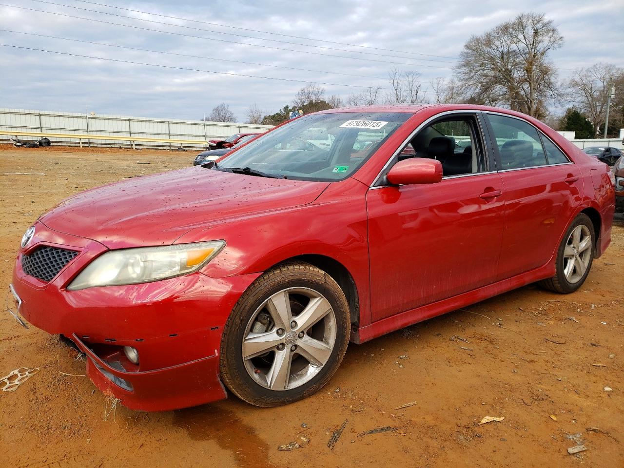 2011 TOYOTA CAMRY