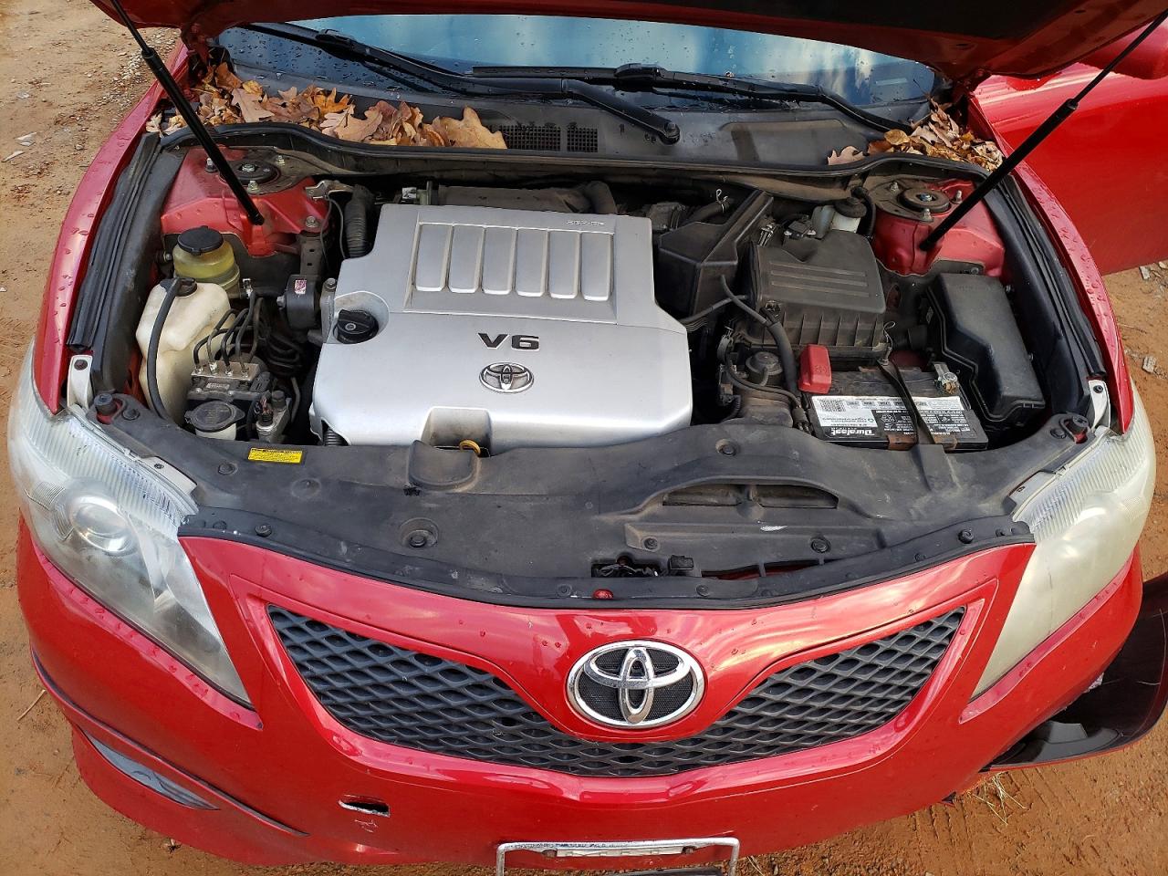2011 TOYOTA CAMRY SE photo 11
