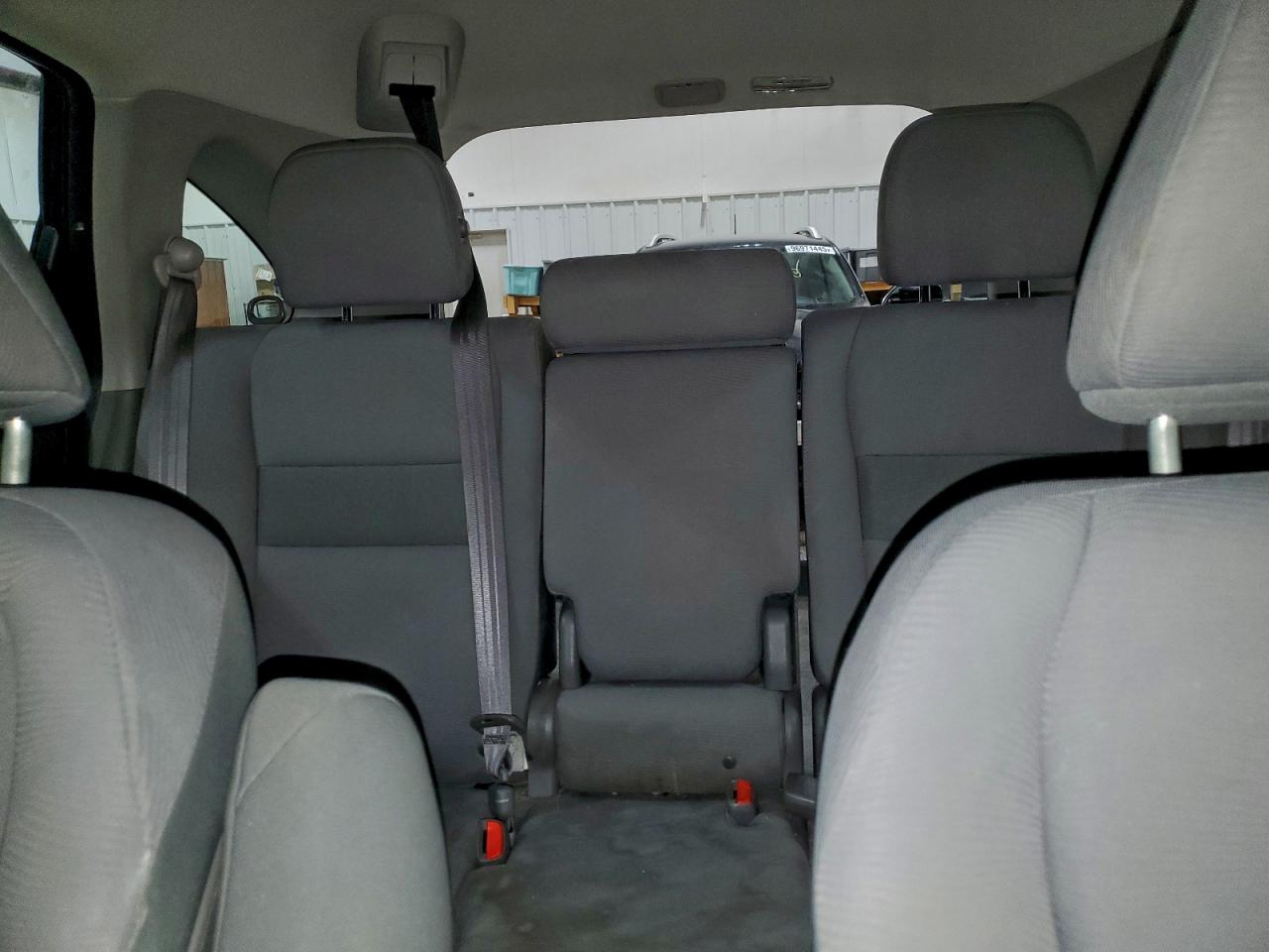 2010 HONDA CR-V LX photo 19