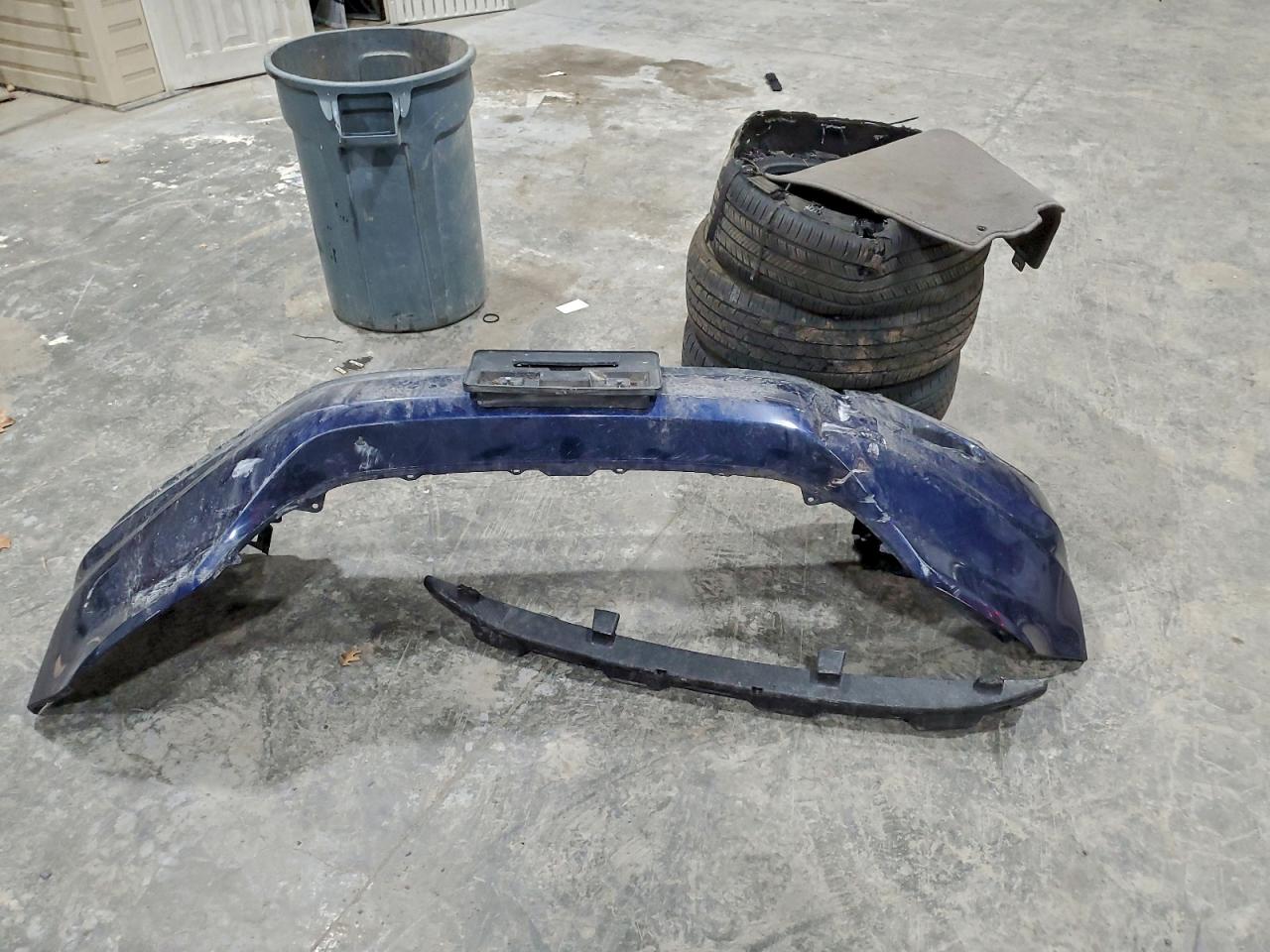 2010 HONDA CR-V LX photo 25