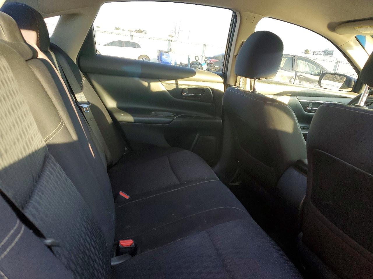 2016 NISSAN ALTIMA photo 19
