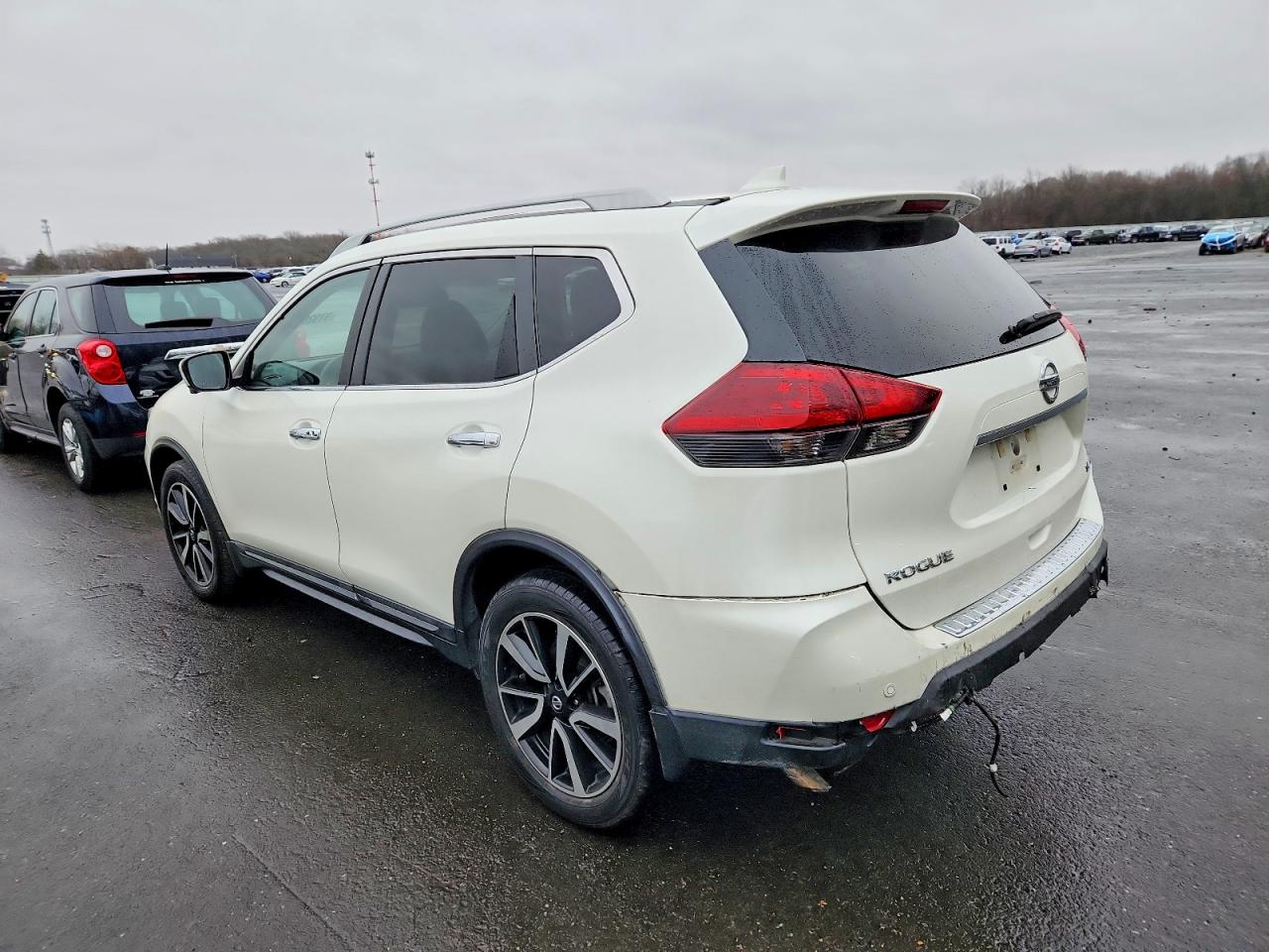 2020 NISSAN ROGUE S photo 2