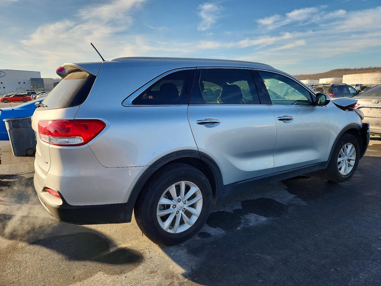 2016 KIA SORENTO LX photo 5