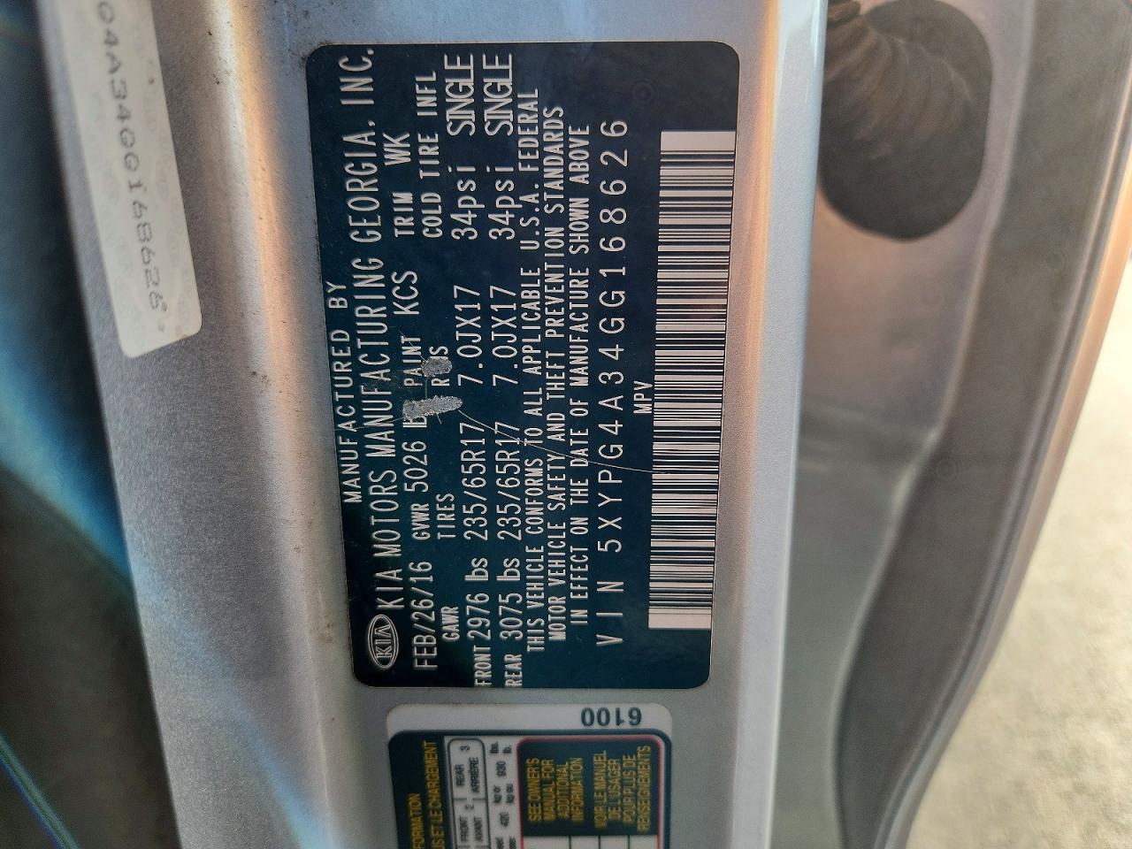 2016 KIA SORENTO LX photo 23