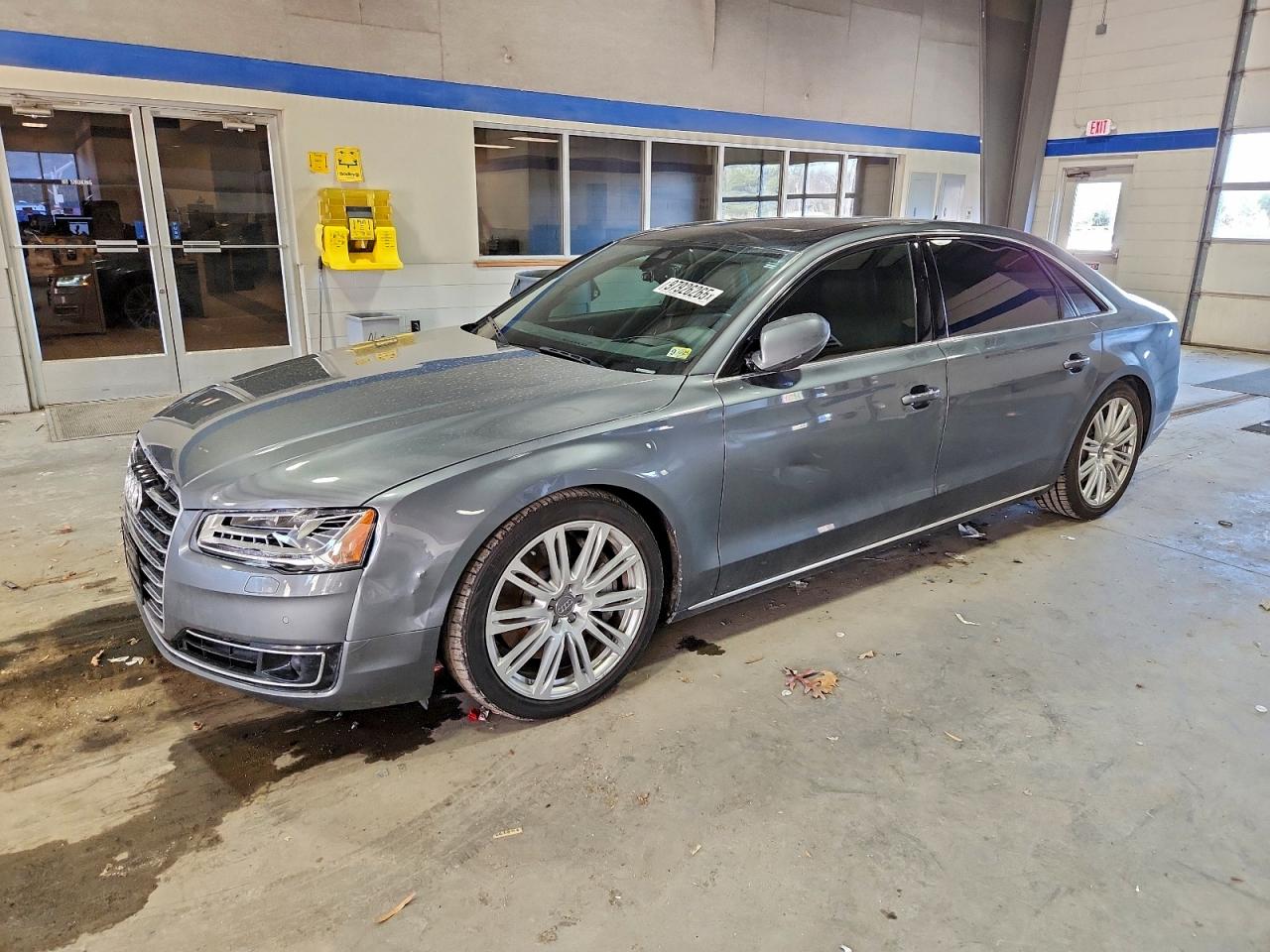 2015 AUDI A8