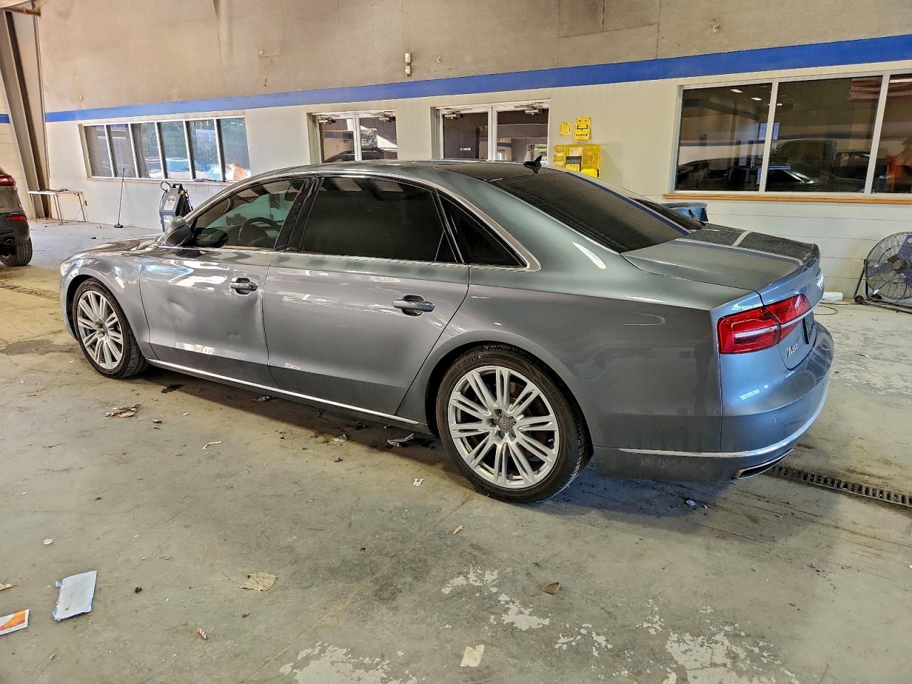 2015 AUDI A8 L QUATTRO photo 3