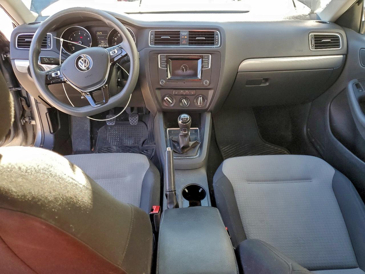 2017 VOLKSWAGEN JETTA S photo 22