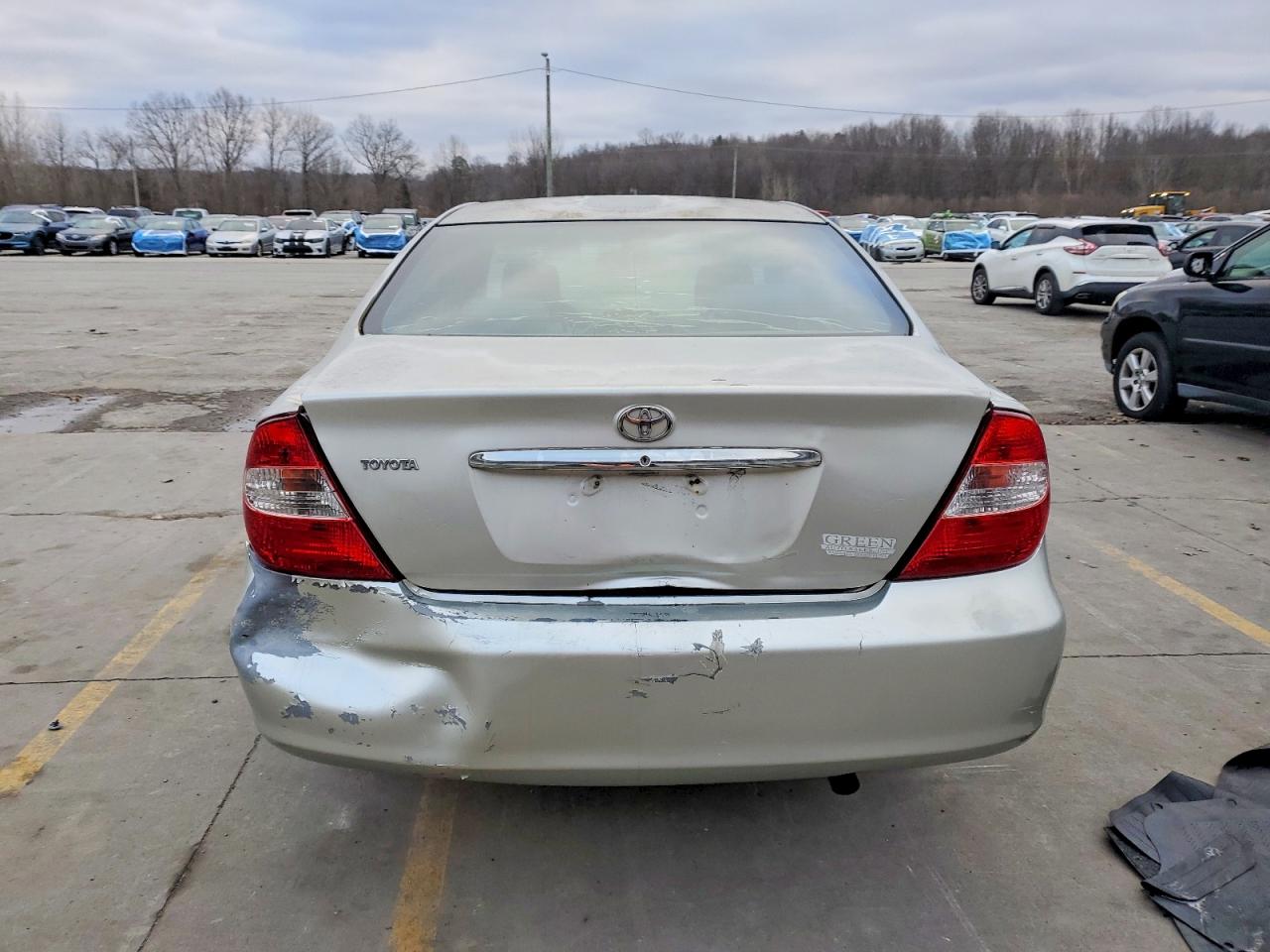 2003 TOYOTA CAMRY LE photo 6