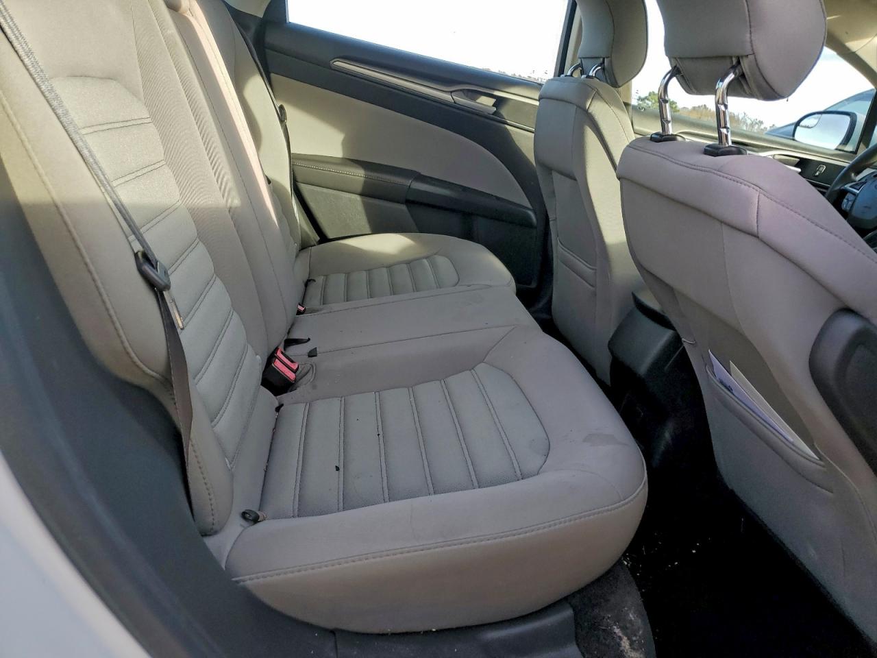 2013 FORD FUSION S photo 10