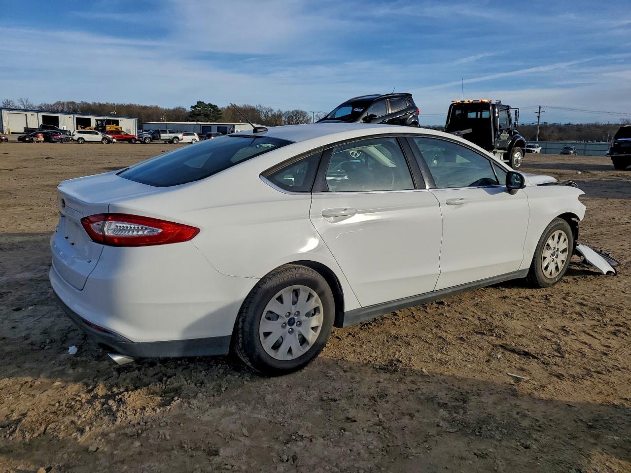 2013 FORD FUSION S photo 3