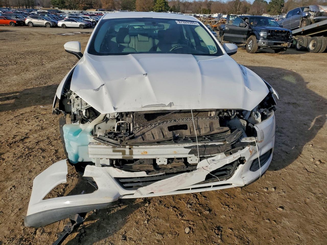 2013 FORD FUSION S photo 5