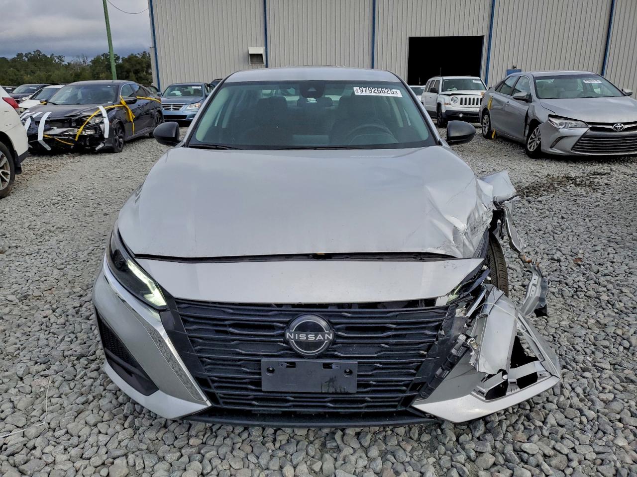 2024 NISSAN ALTIMA SV photo 13