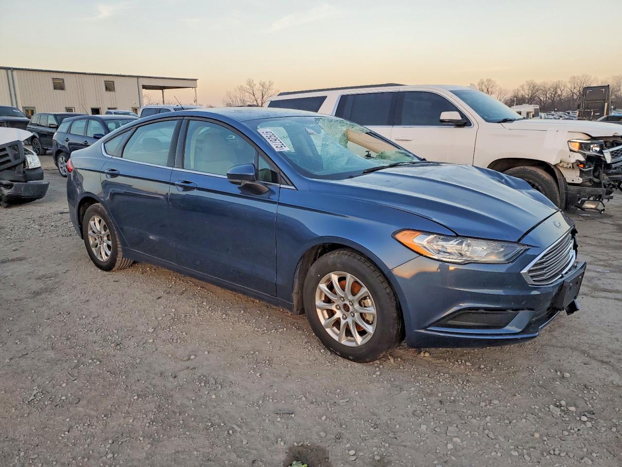 2018 FORD FUSION S photo 4