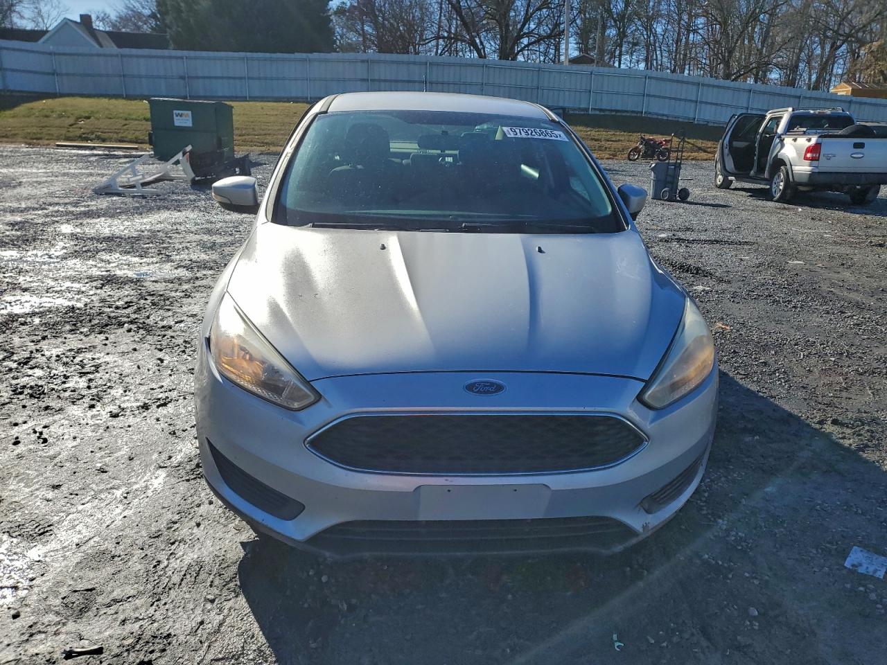 2017 FORD FOCUS SE photo 5