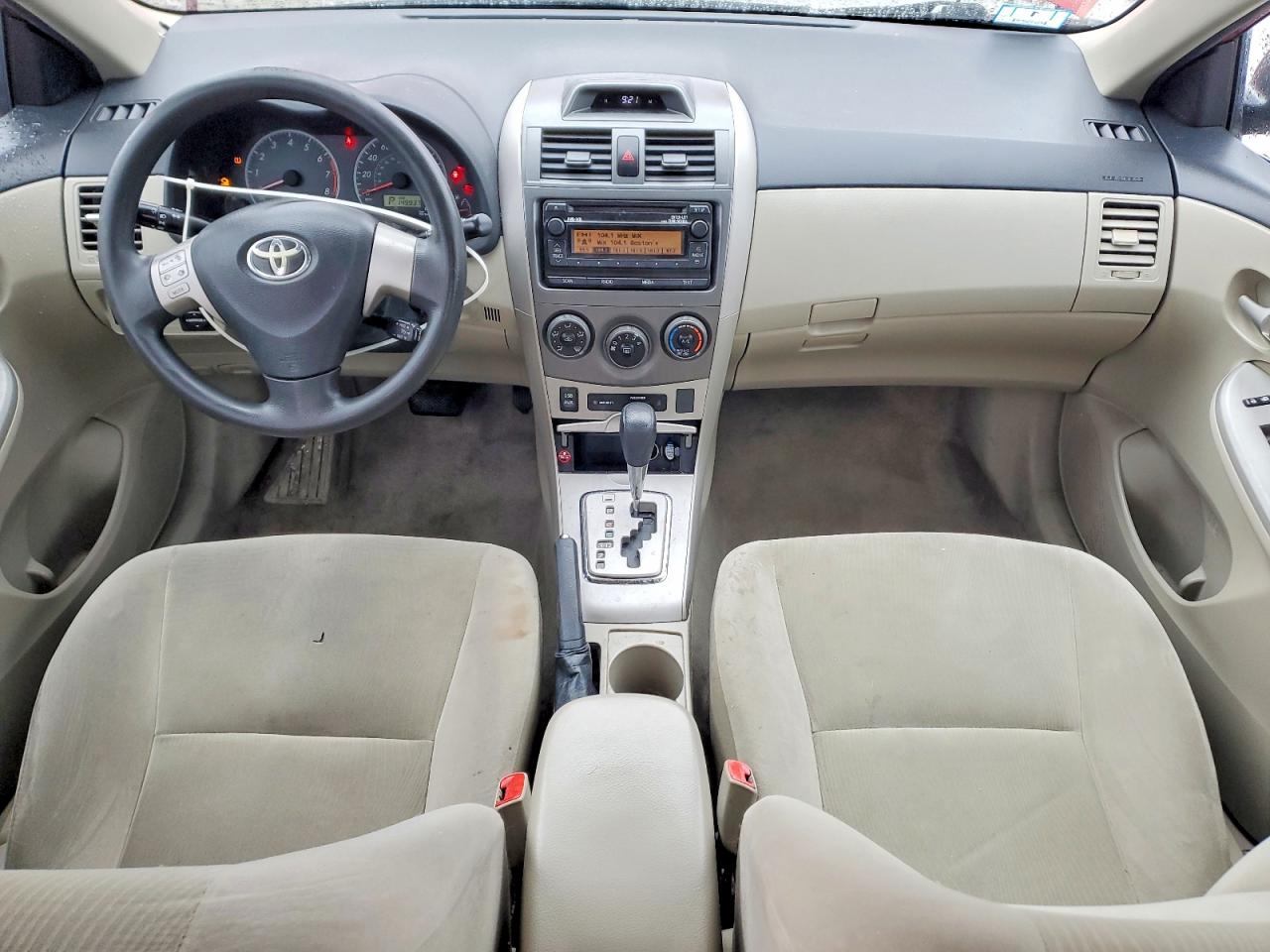 2012 TOYOTA COROLLA BASE photo 8