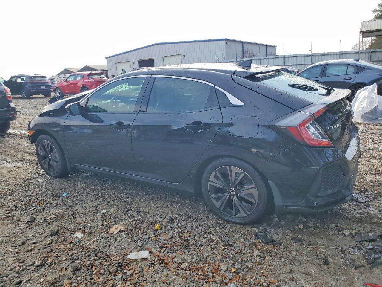 2017 HONDA CIVIC EX photo 2