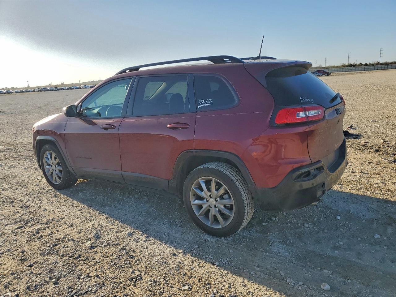 2018 JEEP CHEROKEE LATITUDE photo 3