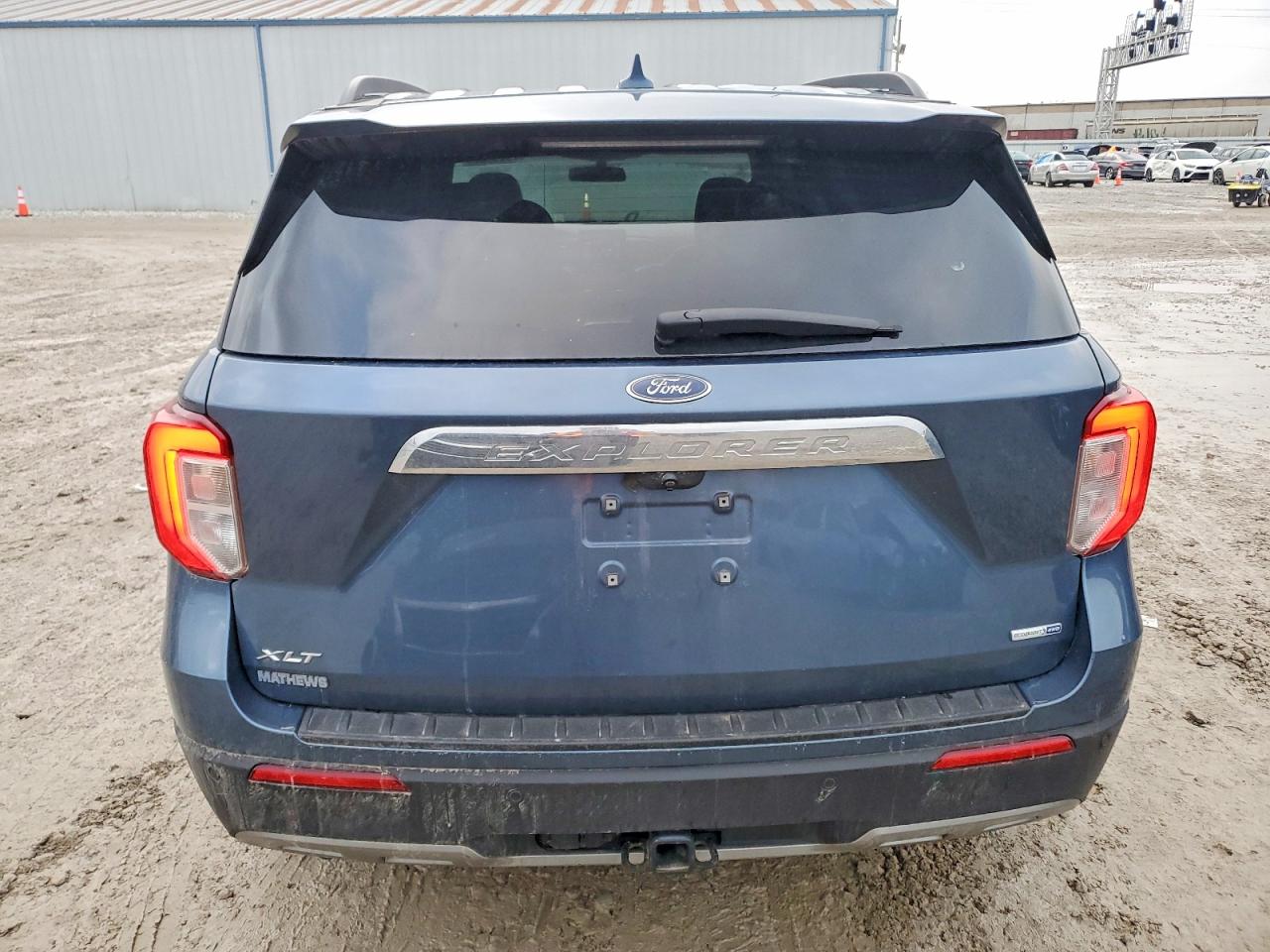 2020 FORD EXPLORER XLT photo 11
