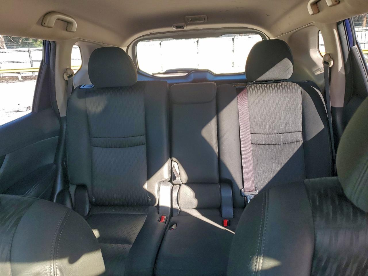 2018 NISSAN ROGUE S photo 19