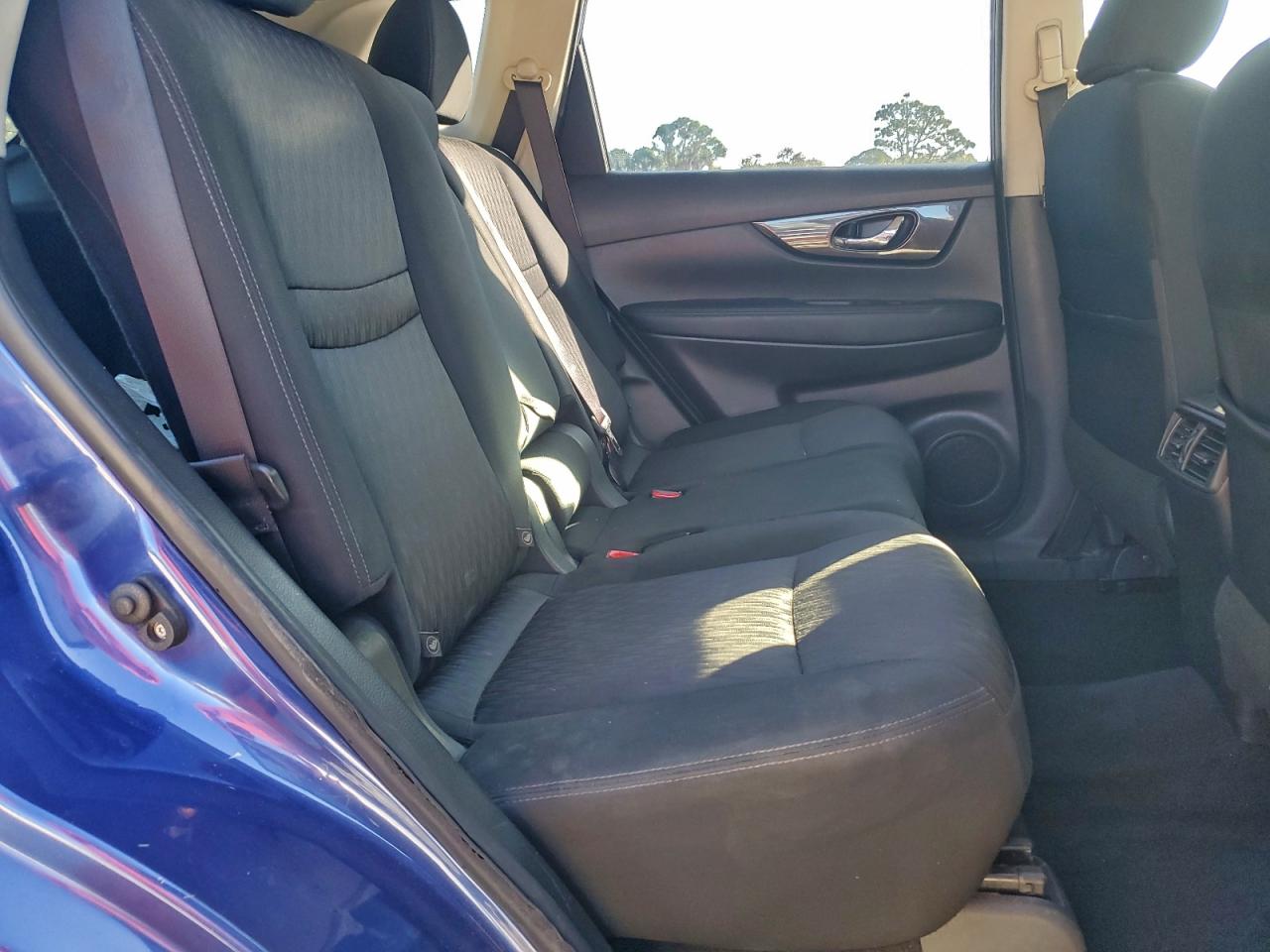 2018 NISSAN ROGUE S photo 21