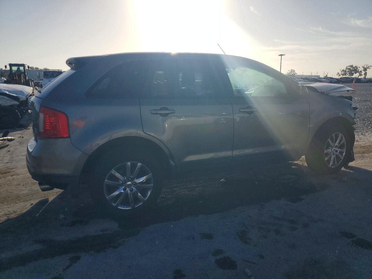 2012 FORD EDGE SEL photo 3