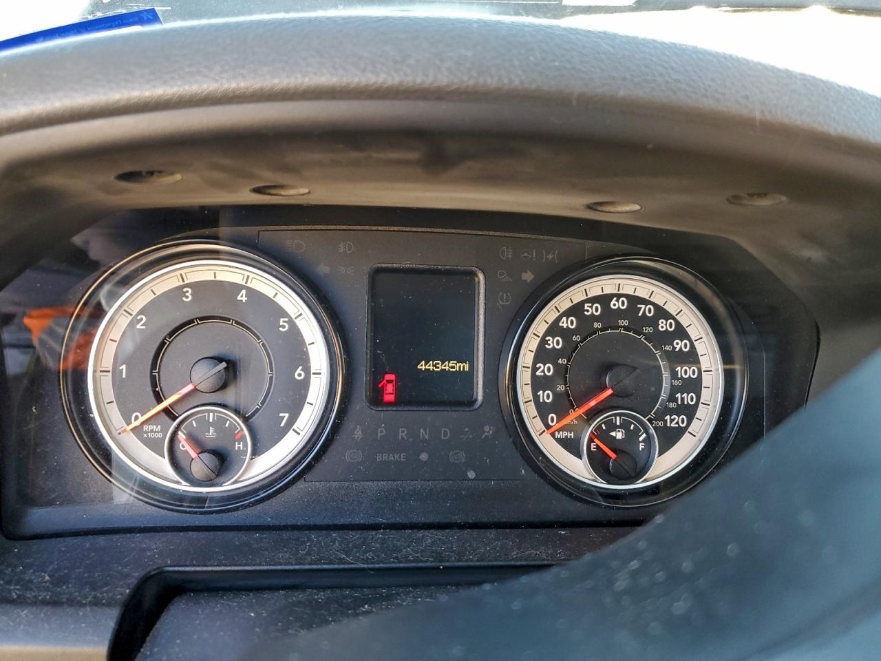 2016 RAM 1500 ST photo 17