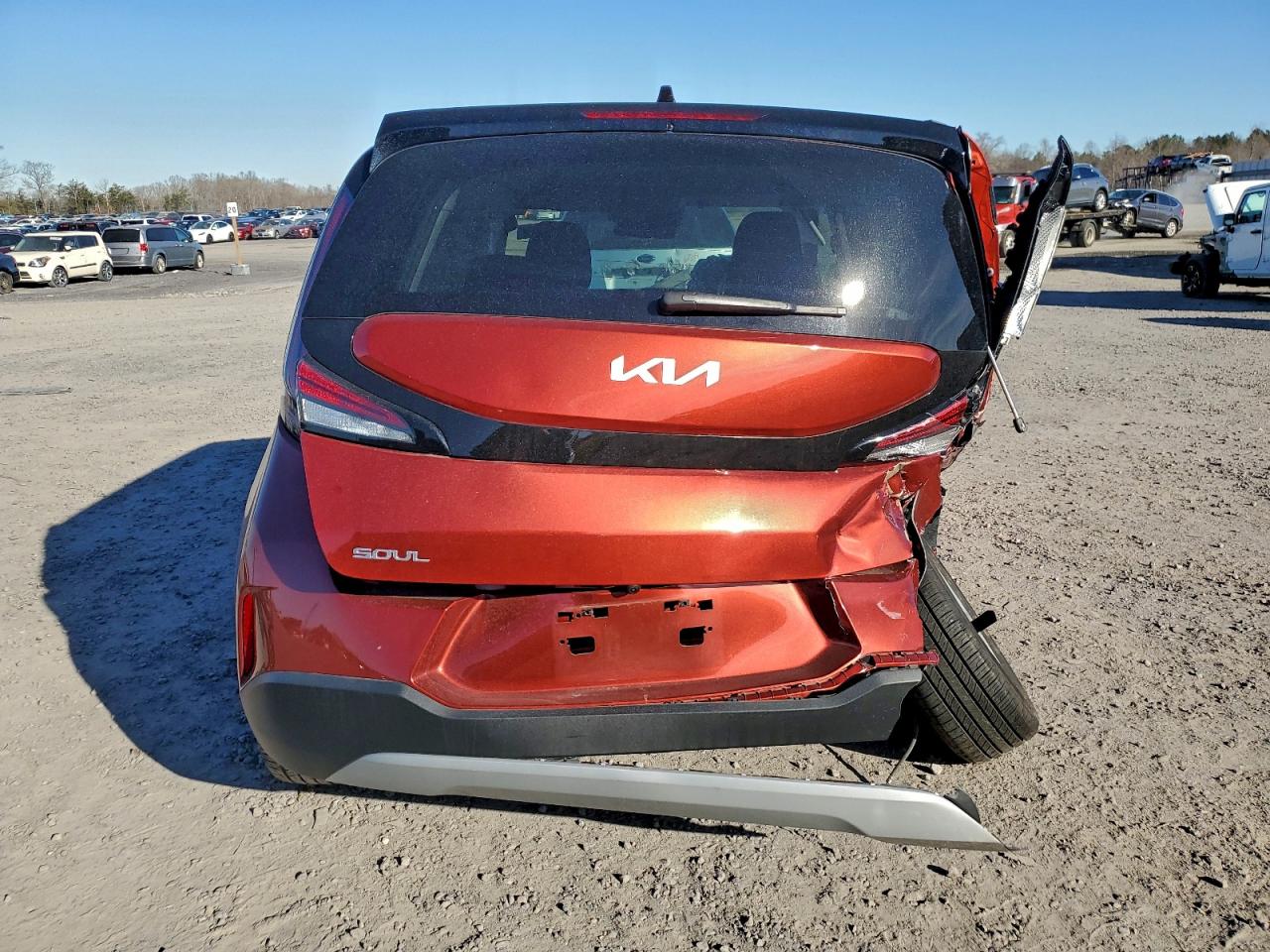 2025 KIA SOUL LX photo 11