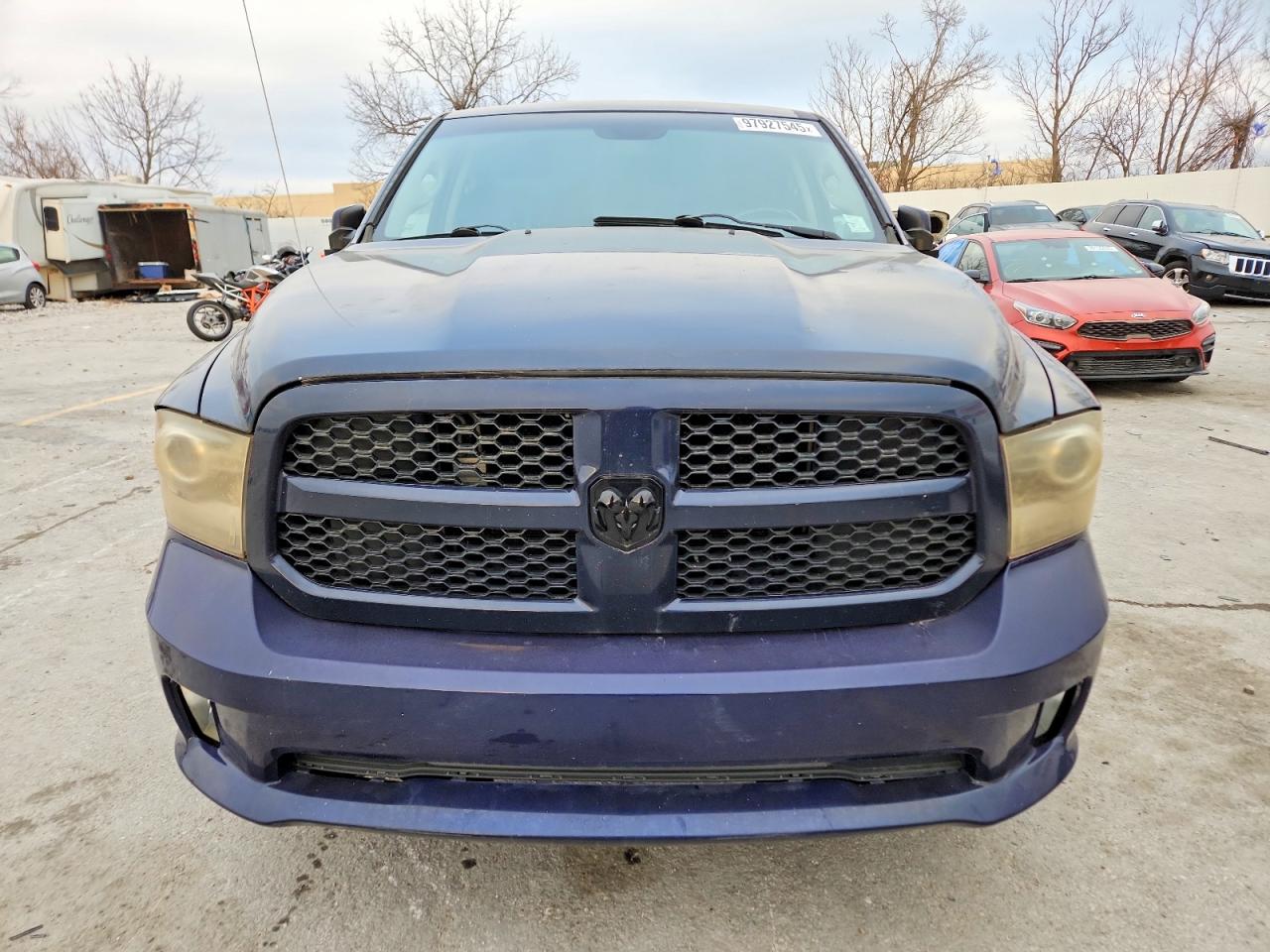 2013 RAM 1500 SPORT photo 13