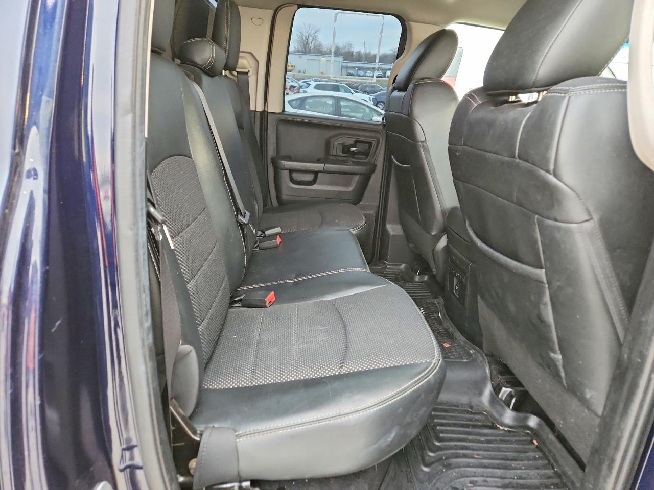 2013 RAM 1500 SPORT photo 31
