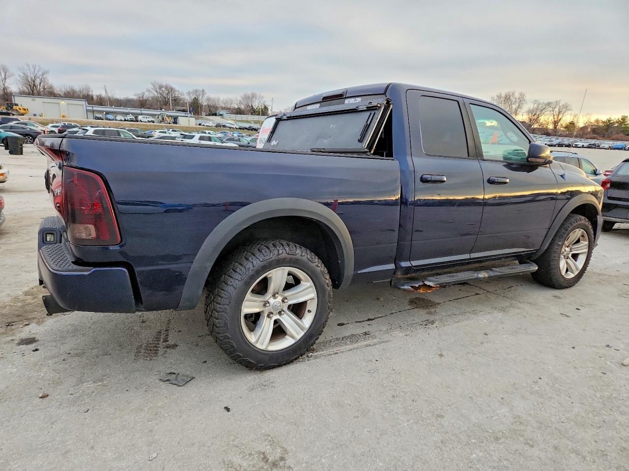 2013 RAM 1500 SPORT photo 7