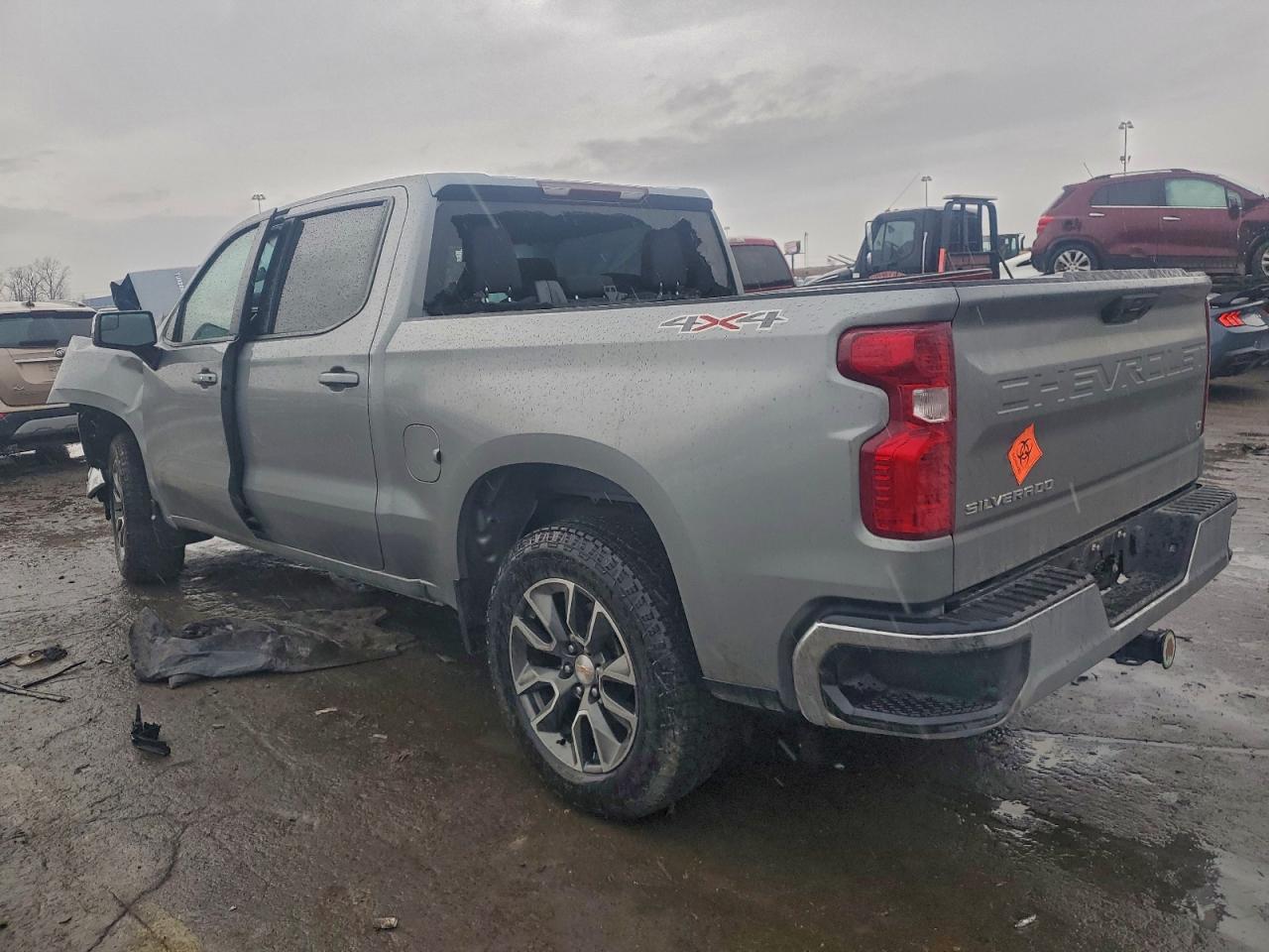 2025 CHEVROLET SILVERADO K1500 LT-L photo 2