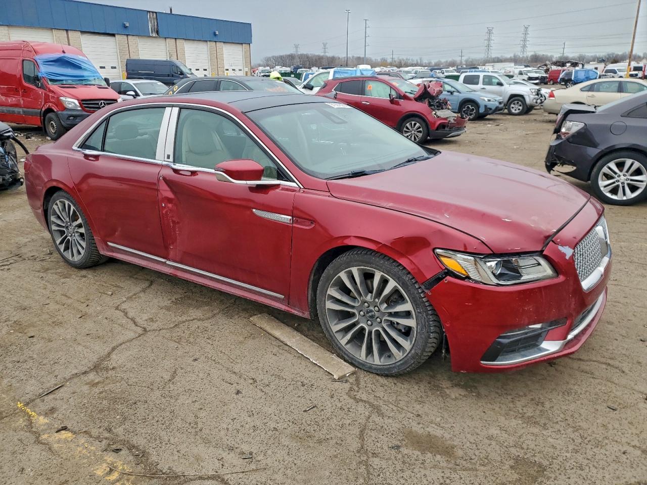 2017 LINCOLN CONTINENTAL RESERVE photo 4