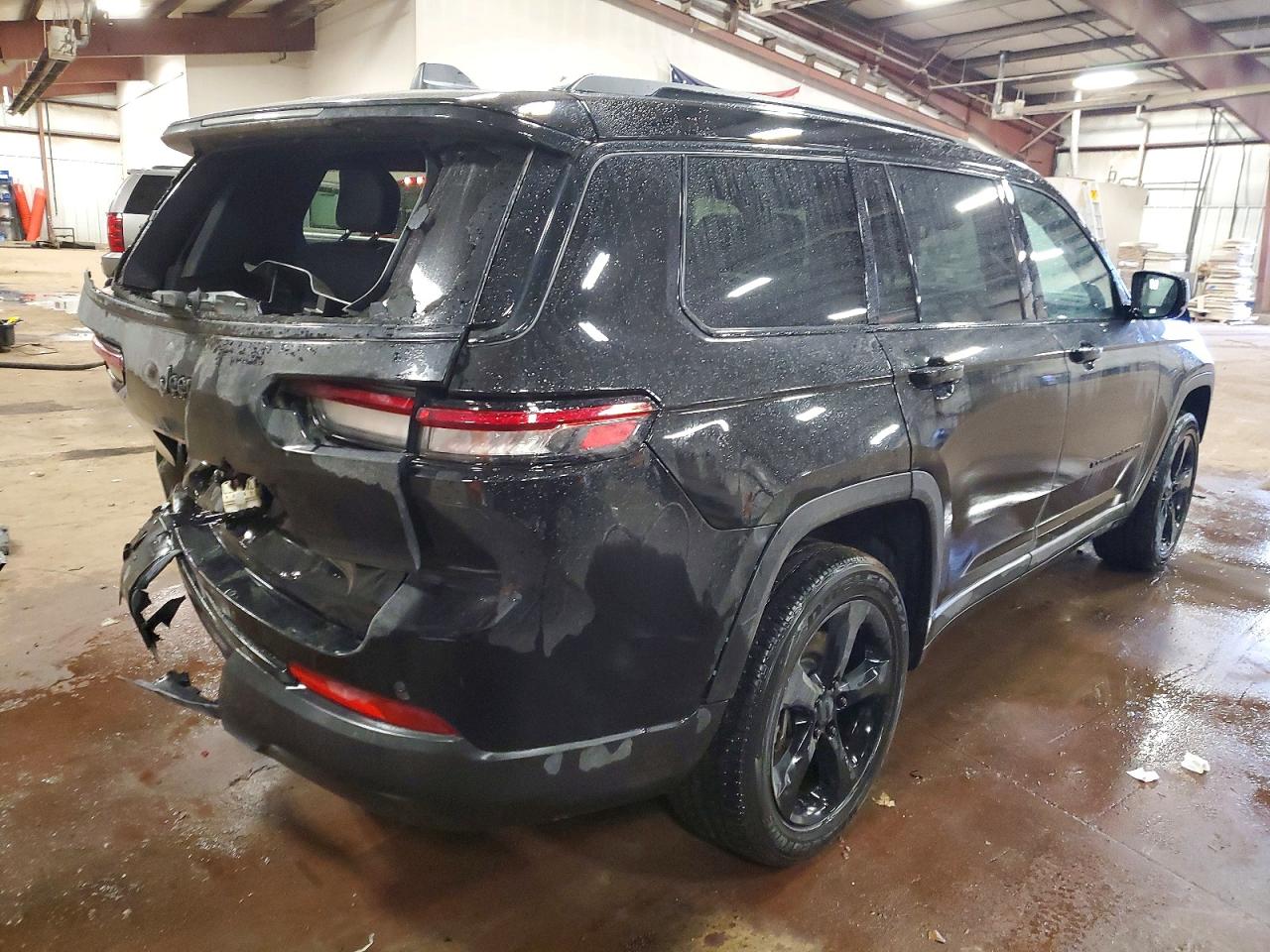 2024 JEEP GRAND CHEROKEE L LAREDO photo 5