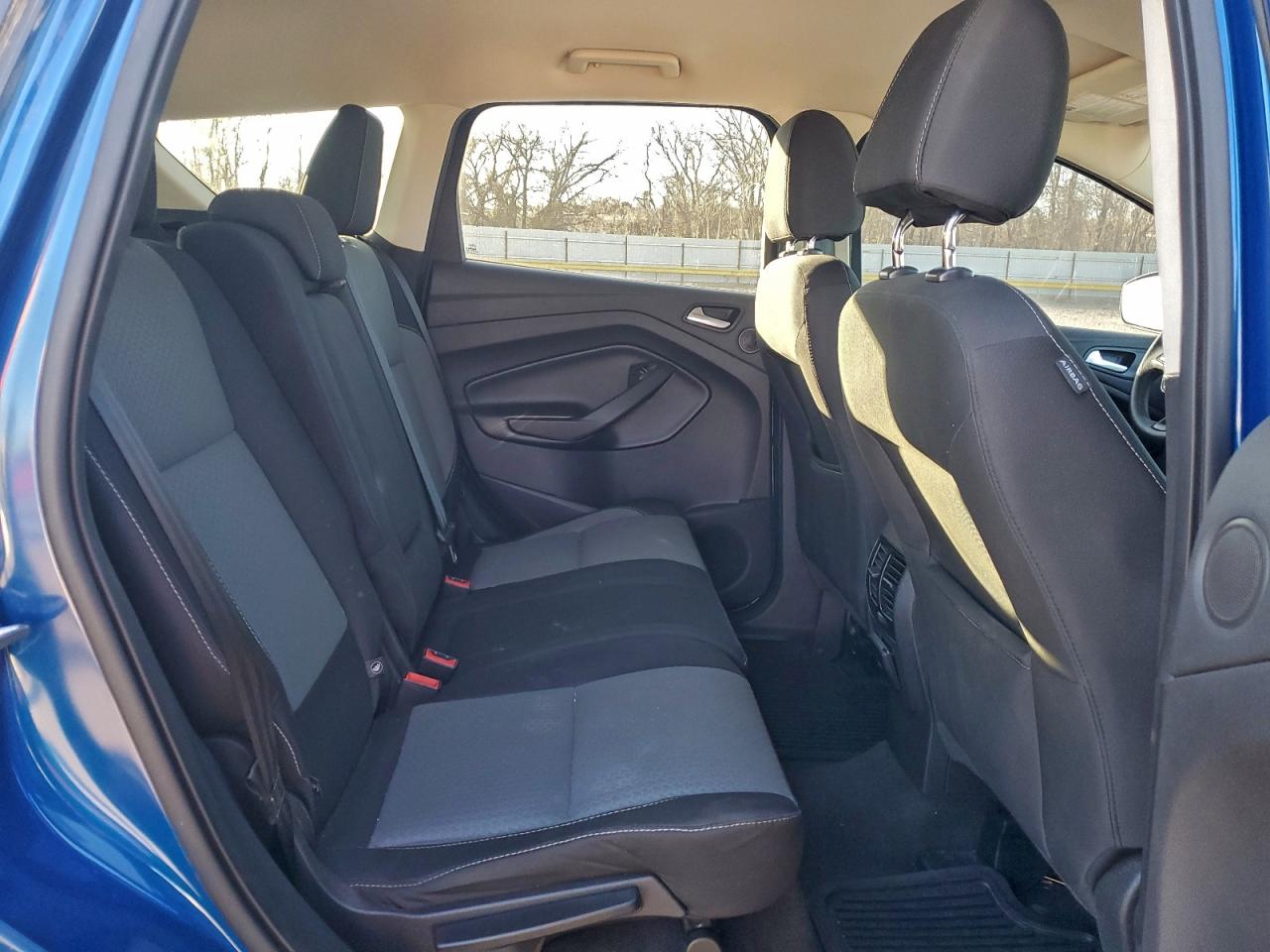 2017 FORD ESCAPE SE photo 21
