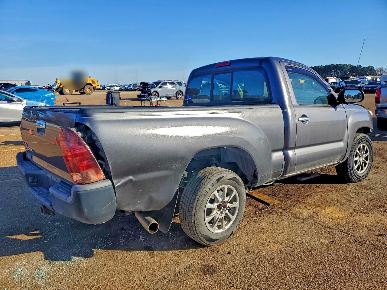 2012 TOYOTA TACOMA photo 3